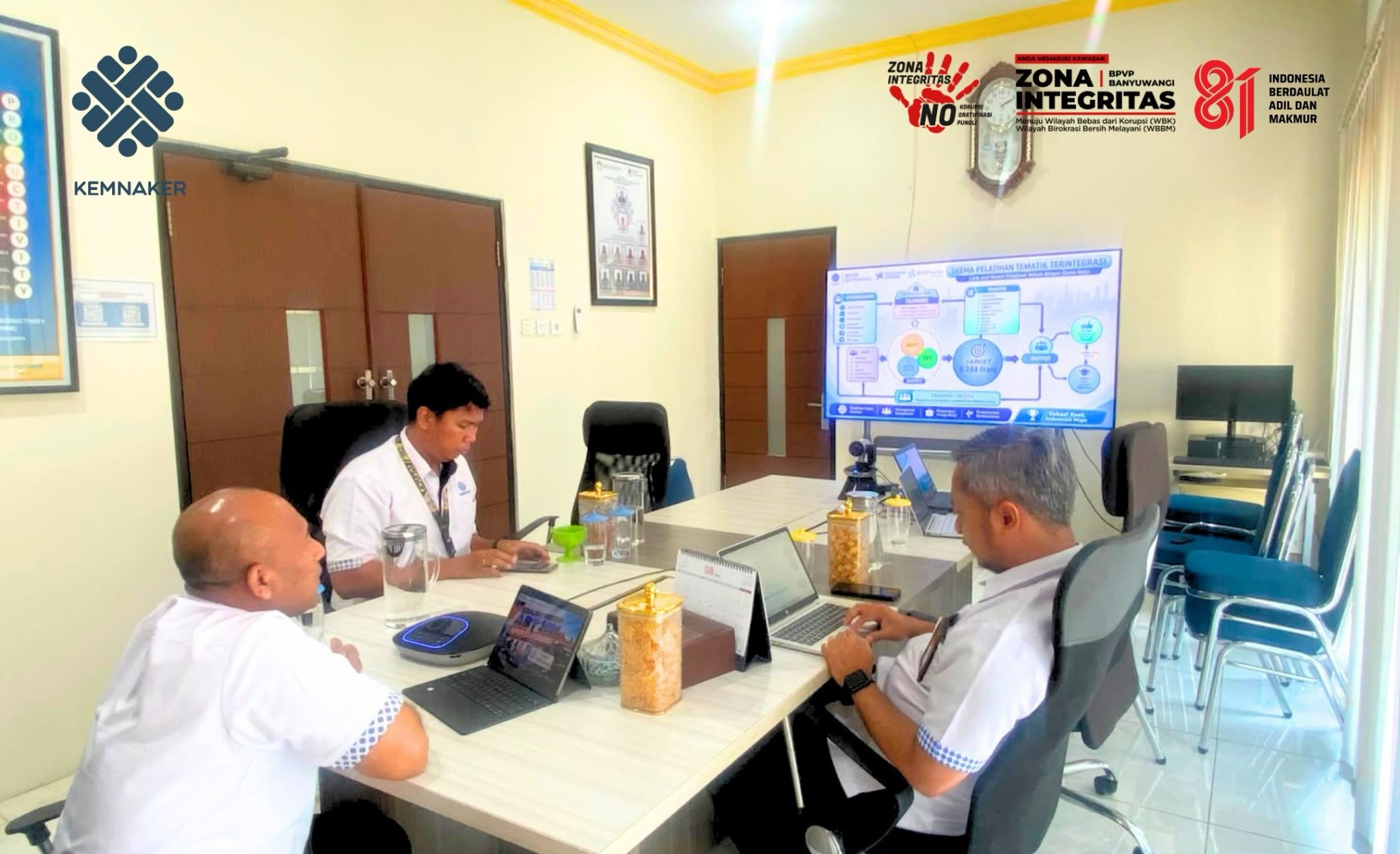 Penguatan Terintegrasi Pelatihan Tematik melalui Pelatihan Berbasis Kompetensi, Project Based Learning, Tailor Made Training, dan Penanganan Pekerja Ter-PHK di Kawasan Tapal Kuda Jawa Timur dan Bali